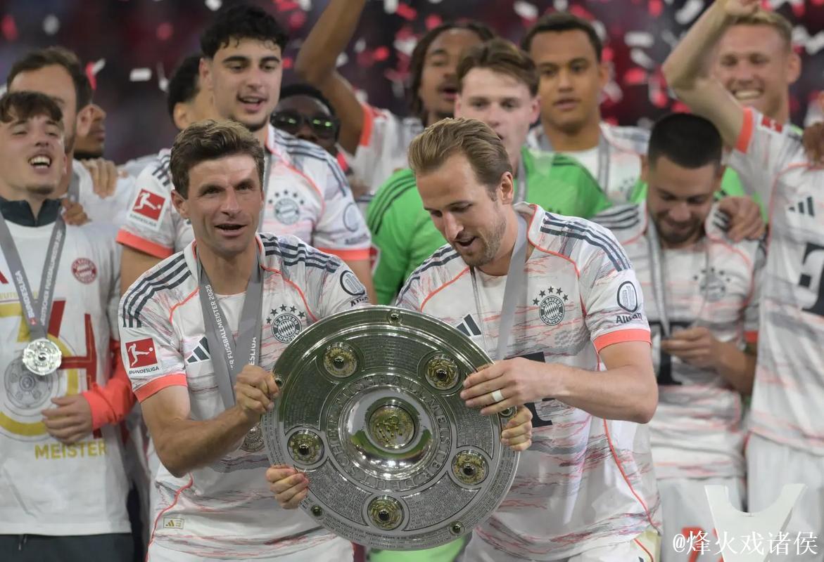 豪取14轮斩获50球！拜仁刷新德甲纪录，五大联赛最强之师